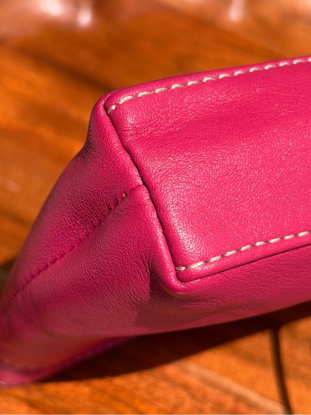 Coach Fuchsia Pink Leather Wristlet Clutch EUC - Picture 12 of 15